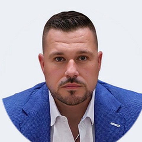 Michael Vasu